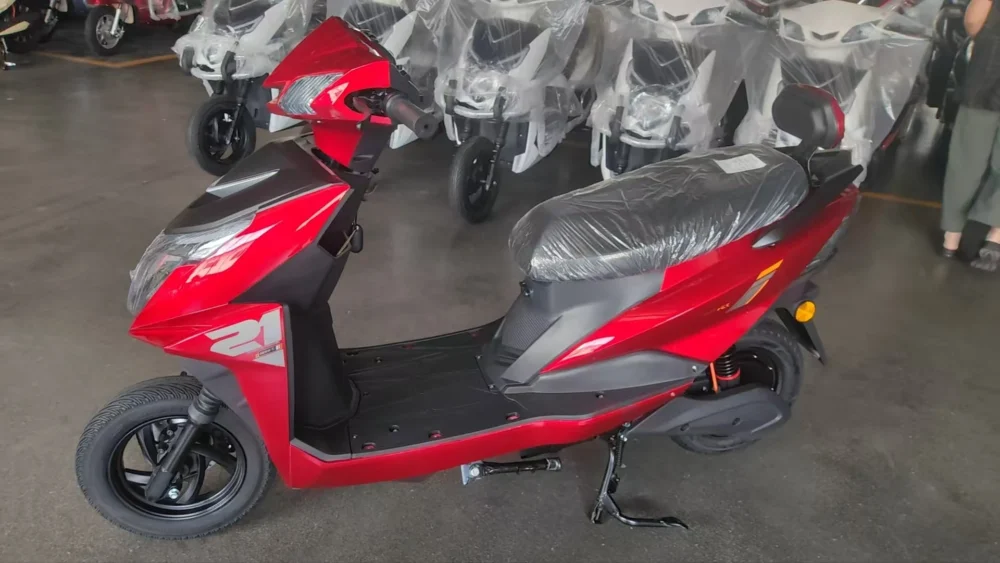 electric scooter (6) High Performance E Motorcycle Stylish Long-Range